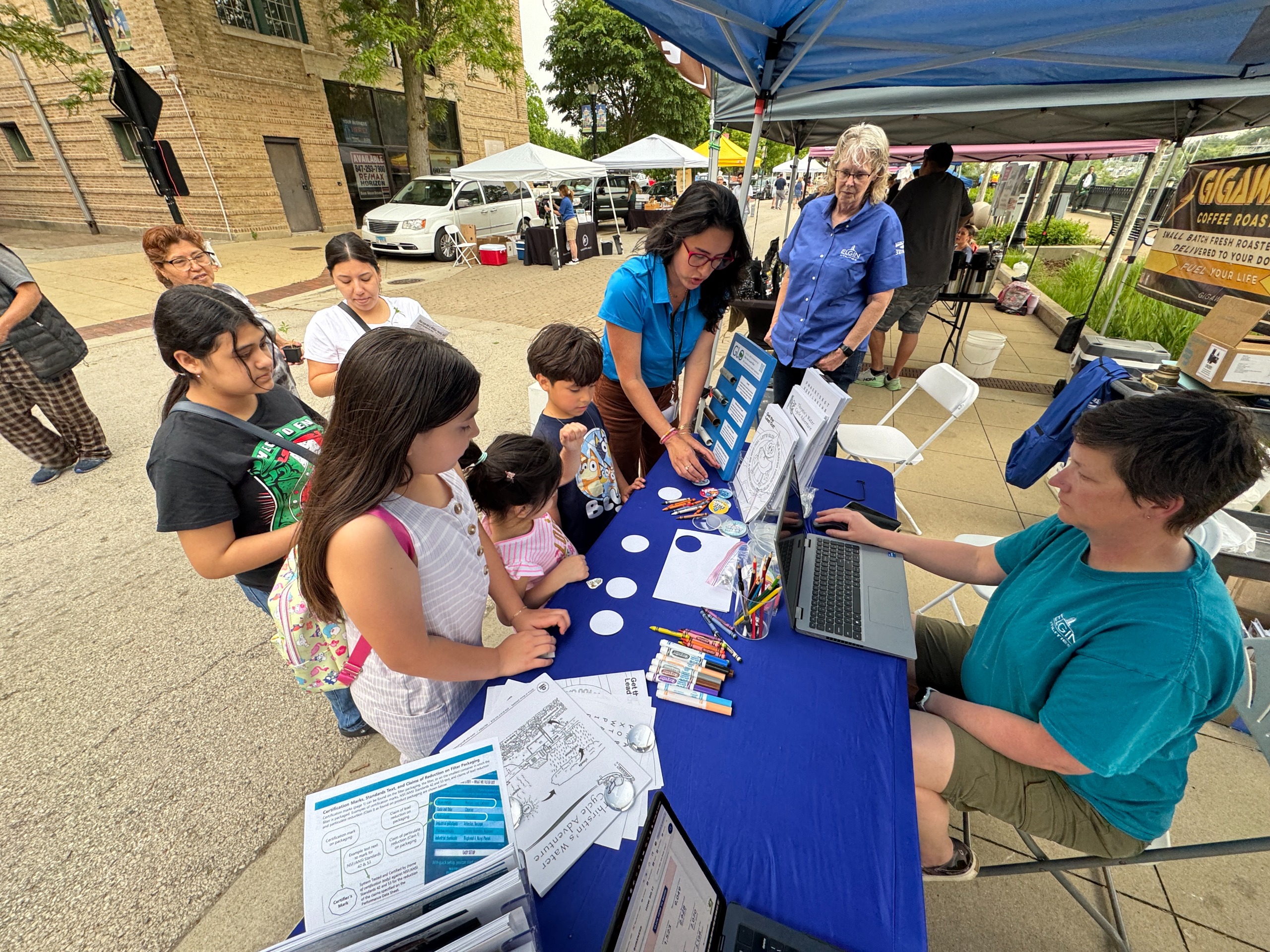​Downtown Elgin Market
